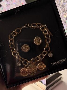 True Religion Jewelry Set